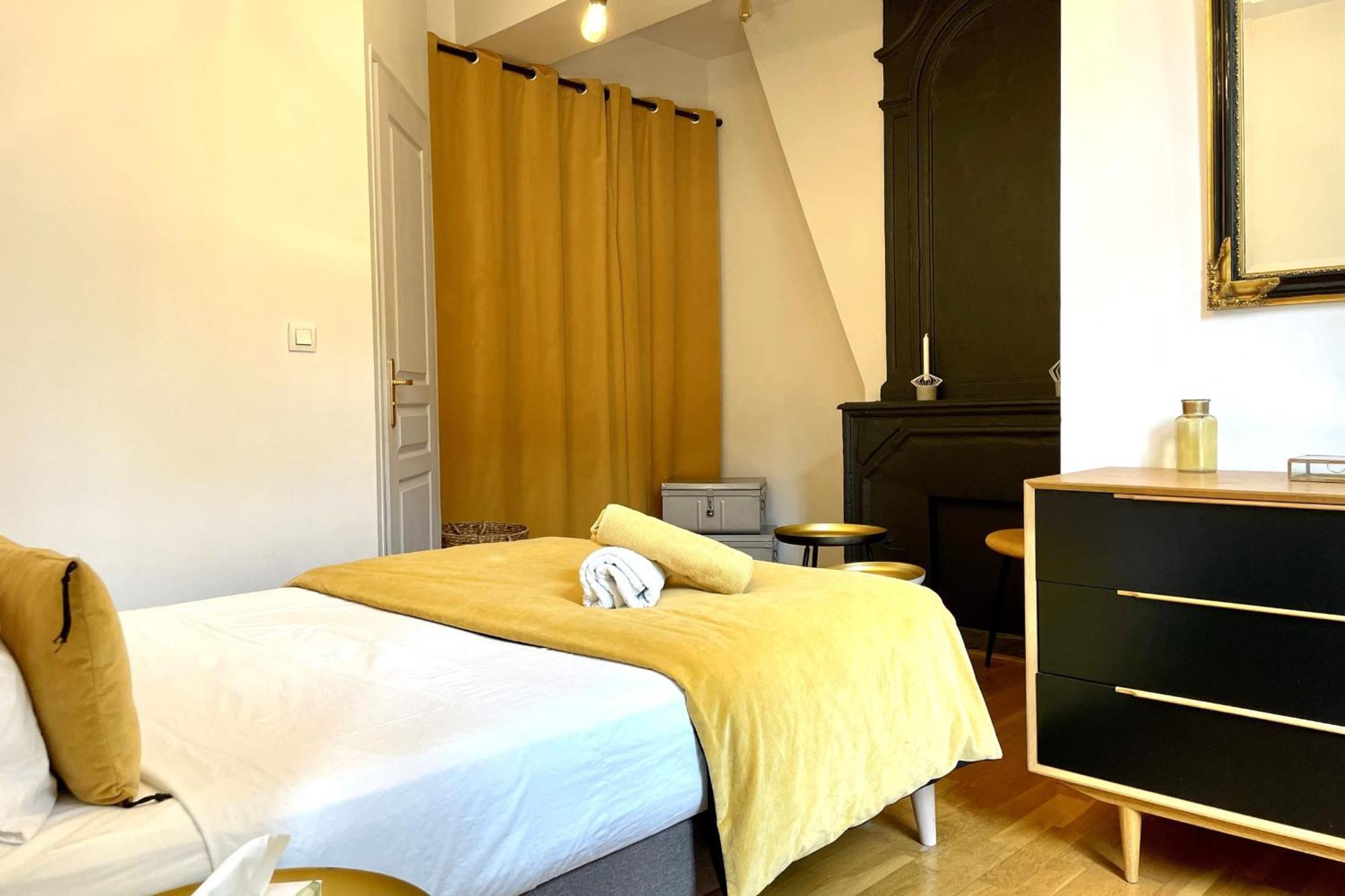Hotel Turgot - Ancien Hotel Particulier - Lumineux Rouen Luaran gambar