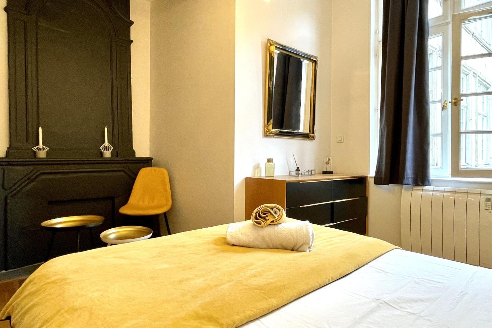 Hotel Turgot - Ancien Hotel Particulier - Lumineux Rouen Luaran gambar